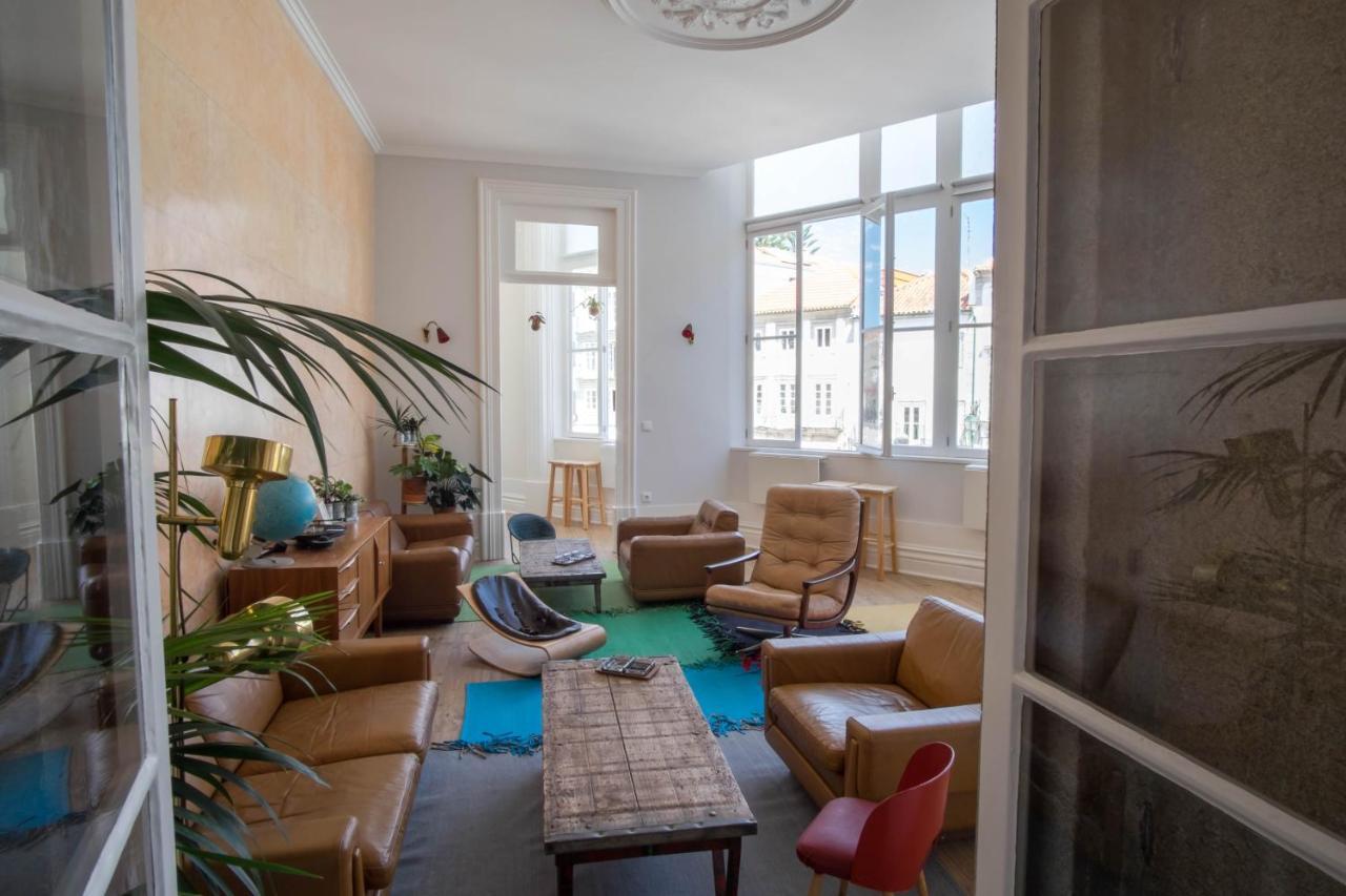 Dona Emilia Guest House & Studio Apartment Building Viana do Castelo Eksteriør bilde